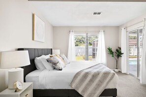 3 bedrooms, iron/ironing board, travel crib, free WiFi