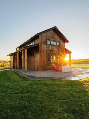 Exterior - Eagle Cap Farms hosted owned and operated by Eagle Cap Vacation Rentals (Joseph)