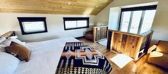 Eagle Cap Farms hosted owned and operated by Eagle Cap Vacation Rentals