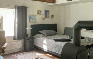 1 bedroom, free WiFi