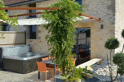 Le Séchoir: a large corner of Paradise
