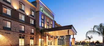 Holiday Inn Express & Suites Yuba City Marysville by IHG