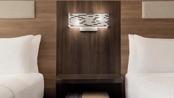 Meja, langsir/tirai gelap terus, seterika/papan seterika, Wi-fi percuma