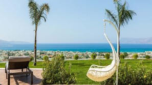 Property grounds - Luxury Villa Emilia with a heated pool (Kissamos)