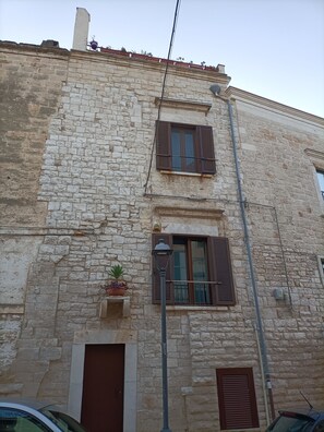 Exterior - Mary's Niche (Bisceglie)