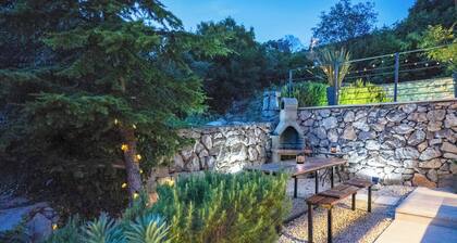 Charming Stone House by the Sea – Designed for Relaxation & Romance