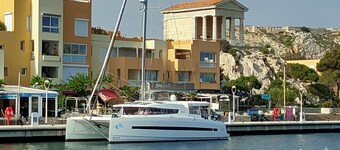 Catamaran Bali 4.5 Cabine Privative Avec sde et wc