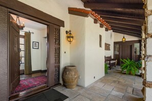 Property grounds - Hacienda Ramona - 1929 Spanish Colonial Estate (Palm Springs)