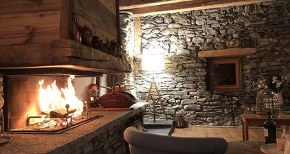 Chalet in the heart of the Haute Tarentaise. Sleeps 11-13