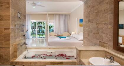Sea view villa overlooking the ocean