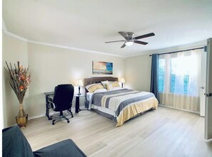 4 bedrooms, desk, iron/ironing board, free WiFi