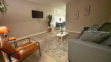 Televisio, työhuone