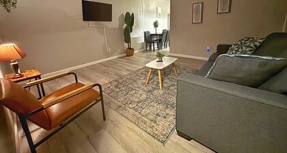 The Gahanna Ranch - 3 BR - Airport
