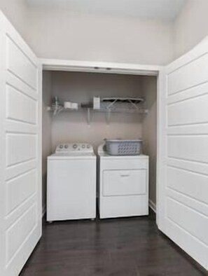 Interior - Austin's Serene Views w/ Large Balcony*Pool (Travis County)