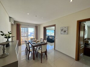 Dining - QUARTEIRA CLASSIC 1 WITH POOL by HOMING (Quarteira)