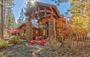 Exterior - AC, Bikes, gourmet kitchen, pet friendly, Luxury (Sunriver)
