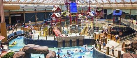 Indoor pool, outdoor pool