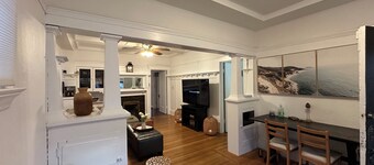 Two bedroom house close to downtown Oakland