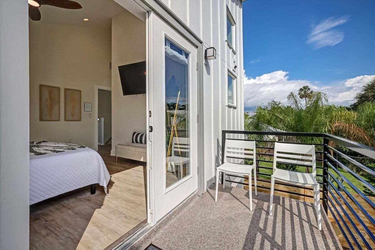 2 chambres, bureau, Wi-Fi gratuit, draps fournis