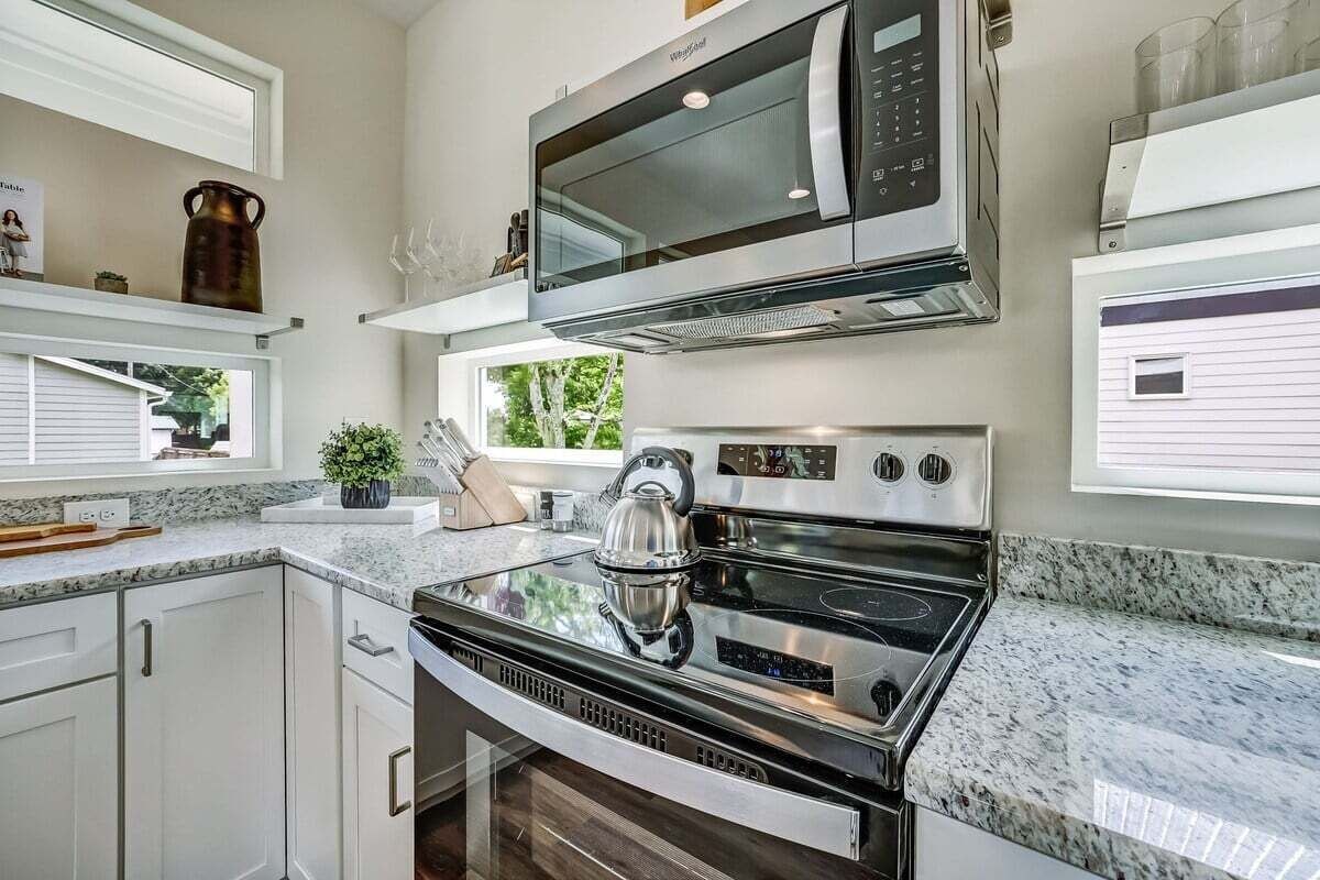 Photo 29 of LUX Riberia – 315 | 12-min walk to Historic DTN