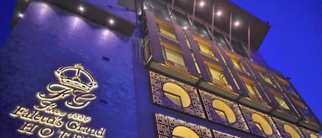 Fachada da propriedade