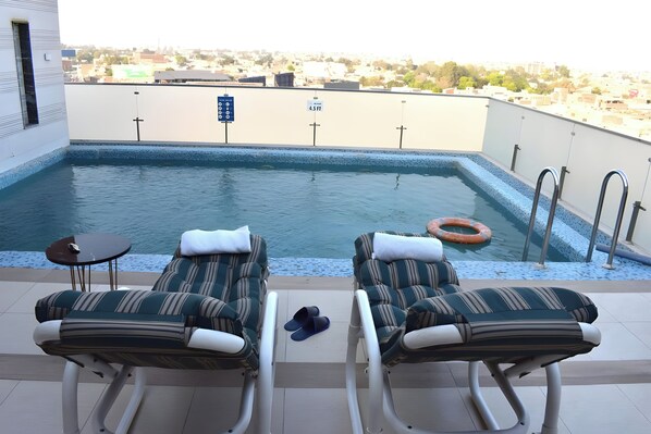Piscina externa