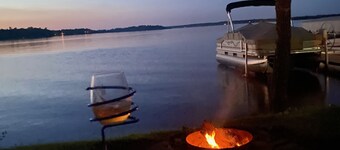 Private lake home with Pontoon on Lake Ida in Alexandria, MN