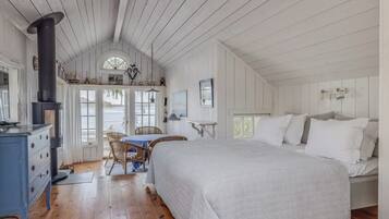 6 sovrum, strykjÀrn/strykbrÀda, wi-fi och sÀngklÀder