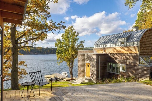 A private estate of four houses on a car-free island