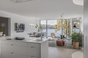 Réfrigérateur, cafetière-théière