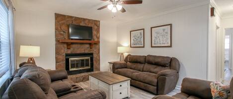 50-inch Smart TV with digital channels, TV, Netflix