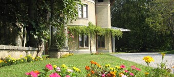 Villa in a centuries-old park in upper Brianza