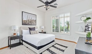 6 bedrooms, in-room safe, desk, iron/ironing board - 9 bd Luxury Oasis, Heated Pool and Spa, Pickle Ball! (Scottsdale)
