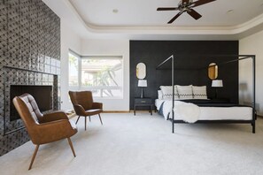 6 bedrooms, in-room safe, desk, iron/ironing board