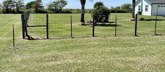 A Nice & Quiet Cottage By The Creek 