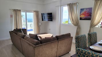 Luxury Villa | Living area