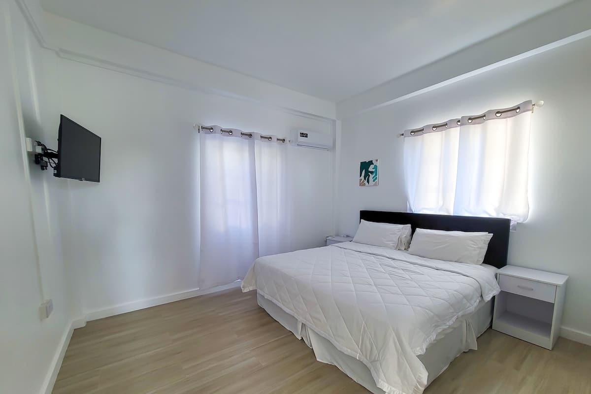 Villa #2 | 2 bedrooms, iron/ironing board, free WiFi, bed sheets