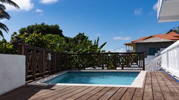 Piscina all'aperto