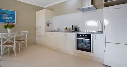 Super-comfortable, rural studio/cottage accommodation near Waihi Beach