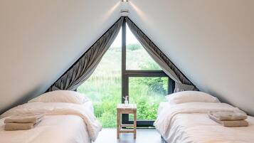 2 slaapkamers, reisbedje, gratis wifi, beddengoed