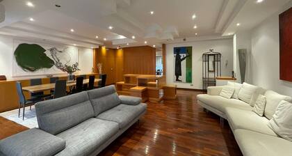 Spacious flat, fit for long stay near the Vatican