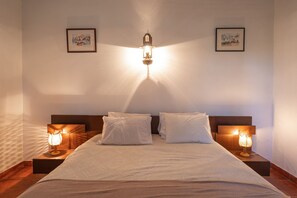 5 Schlafzimmer, Bügeleisen/Bügelbrett, kostenloses WLAN, Bettwäsche