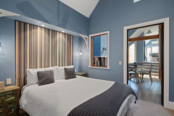 2 chambres, bureau, fer et planche à repasser, accès au Wi-Fi (inclus)