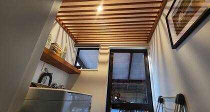 3 x King Size Beds, one is a Split King. Brand new Renovation