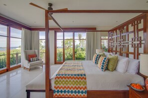 4 bedrooms, desk, iron/ironing board, free WiFi