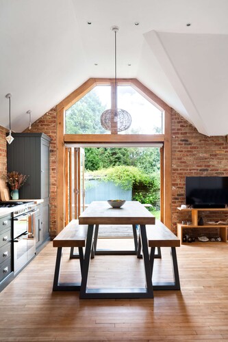 Badgers Cottage - a peaceful retreat in the South Downs