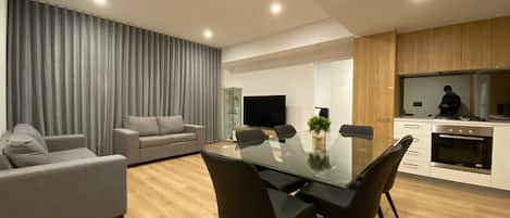 Télévision, espaces bureaux