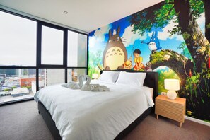 Desk, iron/ironing board, WiFi, bed sheets