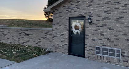 Quiet rural home located 2 miles from downtown Milford