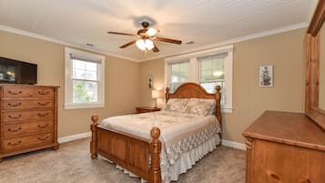 2 bedrooms, premium bedding, individually decorated